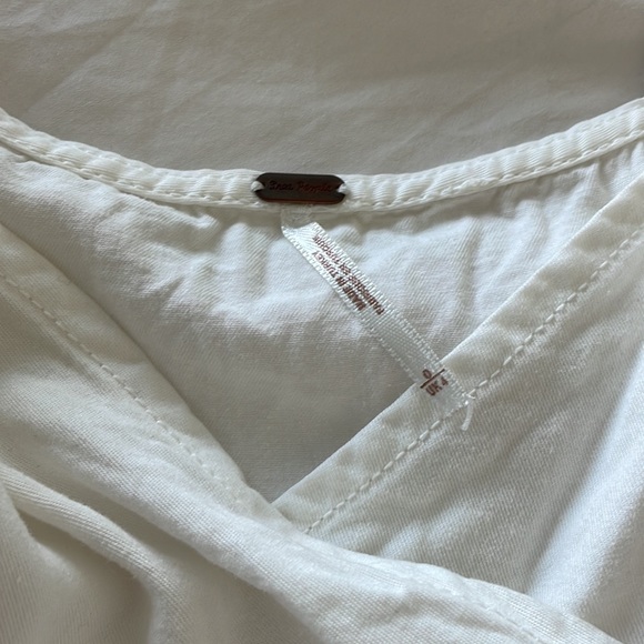 White jumpsuit - Picture 2 of 3